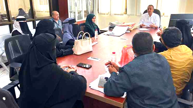 صحة عدن تؤكد مواصلة الحملات الرقابية على المنشآت الطبية